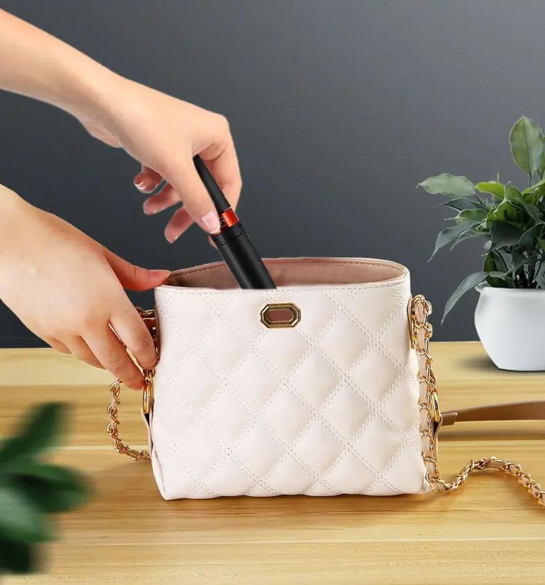 Compatible with Apple, Selfie with integrated tripod - SmartPaws